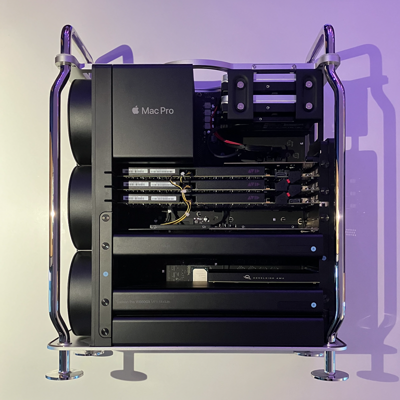 Photo open Mac Pro 7.1 (2019) with with 3 Pro Tools HDX cards